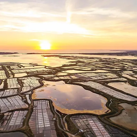 Appartamento Joli Au Cœur Des Remparts De Guérande