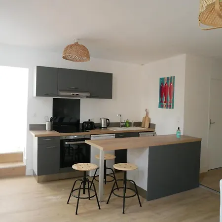 Joli Au Cœur Des Remparts De